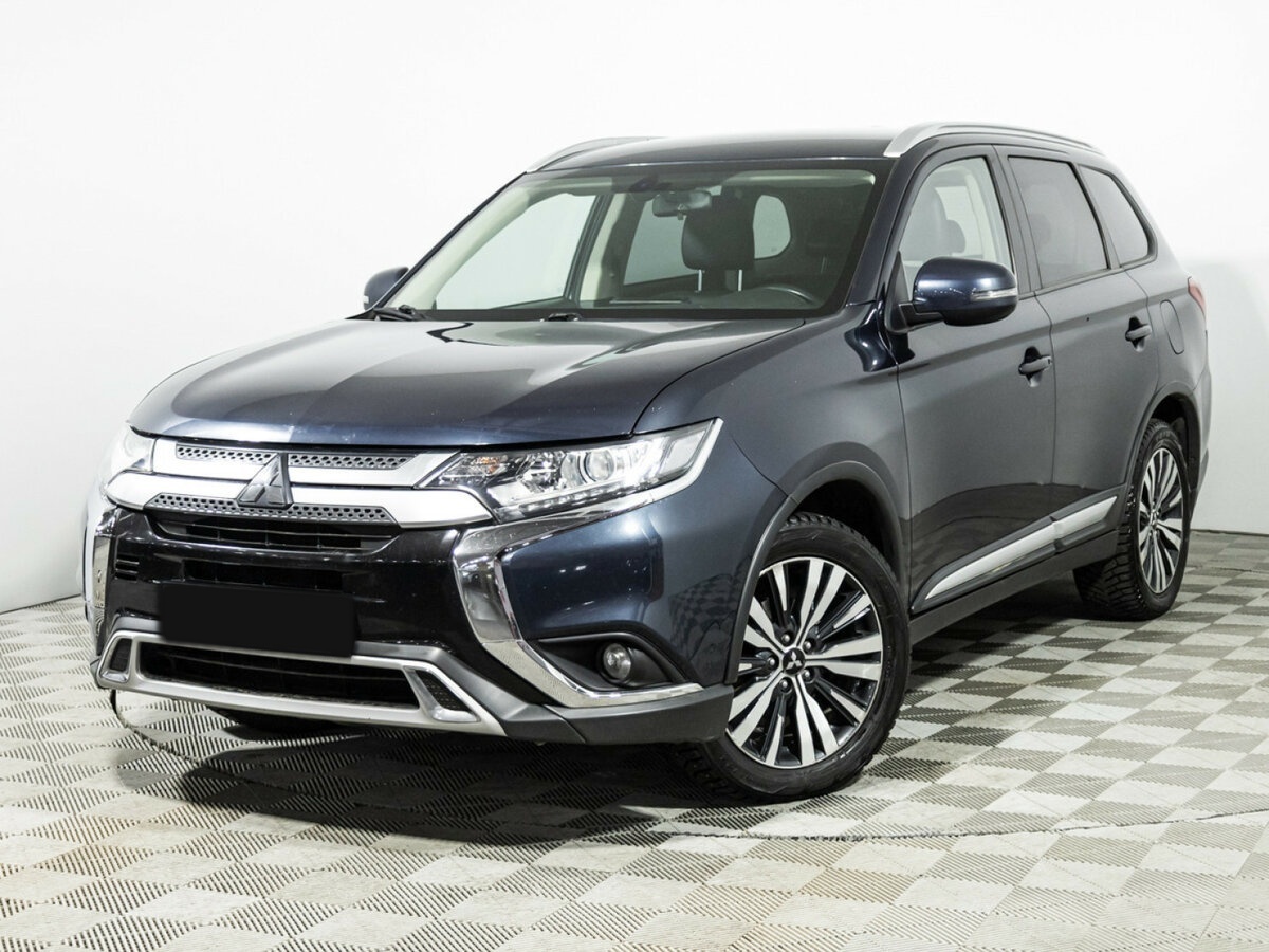 Mitsubishi Outlander 2019 года с пробегом. Посмотреть фото