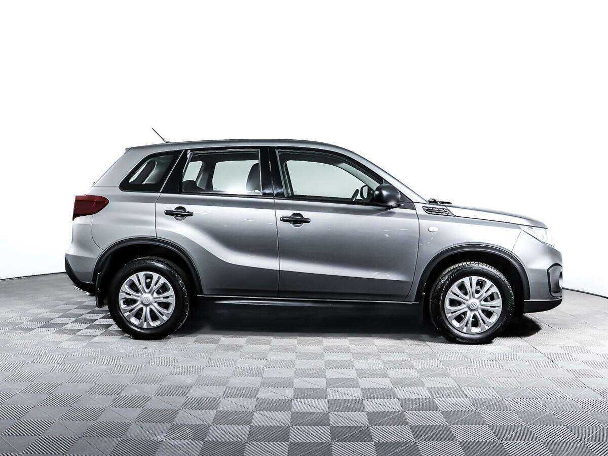 Suzuki Vitara 2021 года с пробегом. Фото: #3