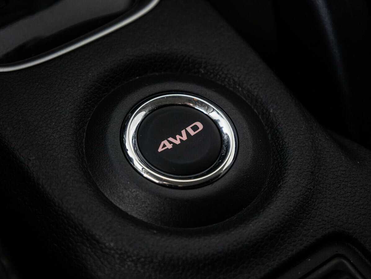 Mitsubishi Outlander 2015 года с пробегом. Фото: #16