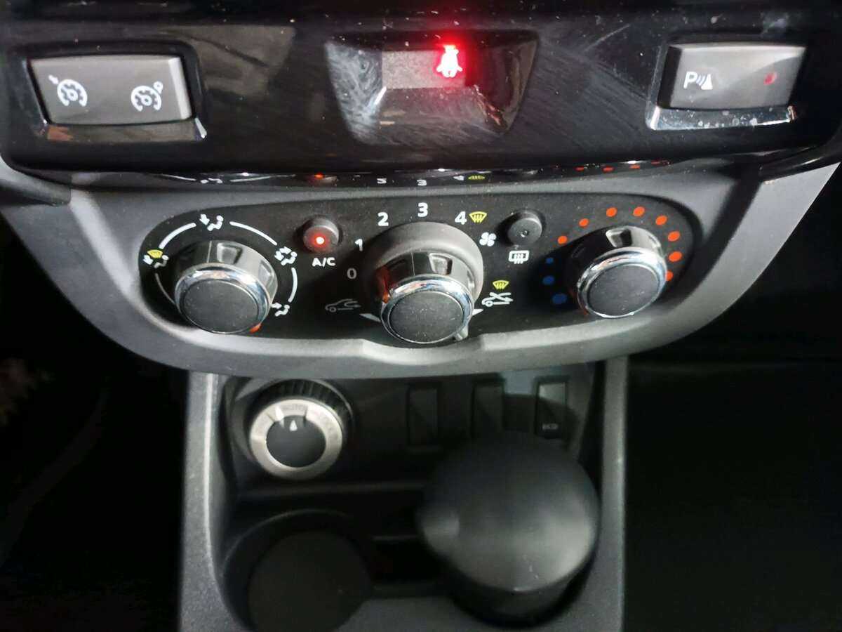 Renault Duster 2018 года с пробегом. Фото: #10