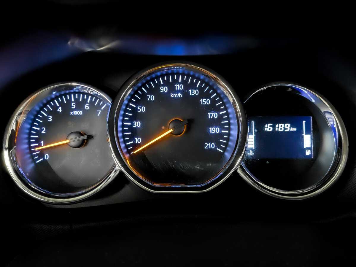 Renault Duster 2020 года с пробегом. Фото: #12