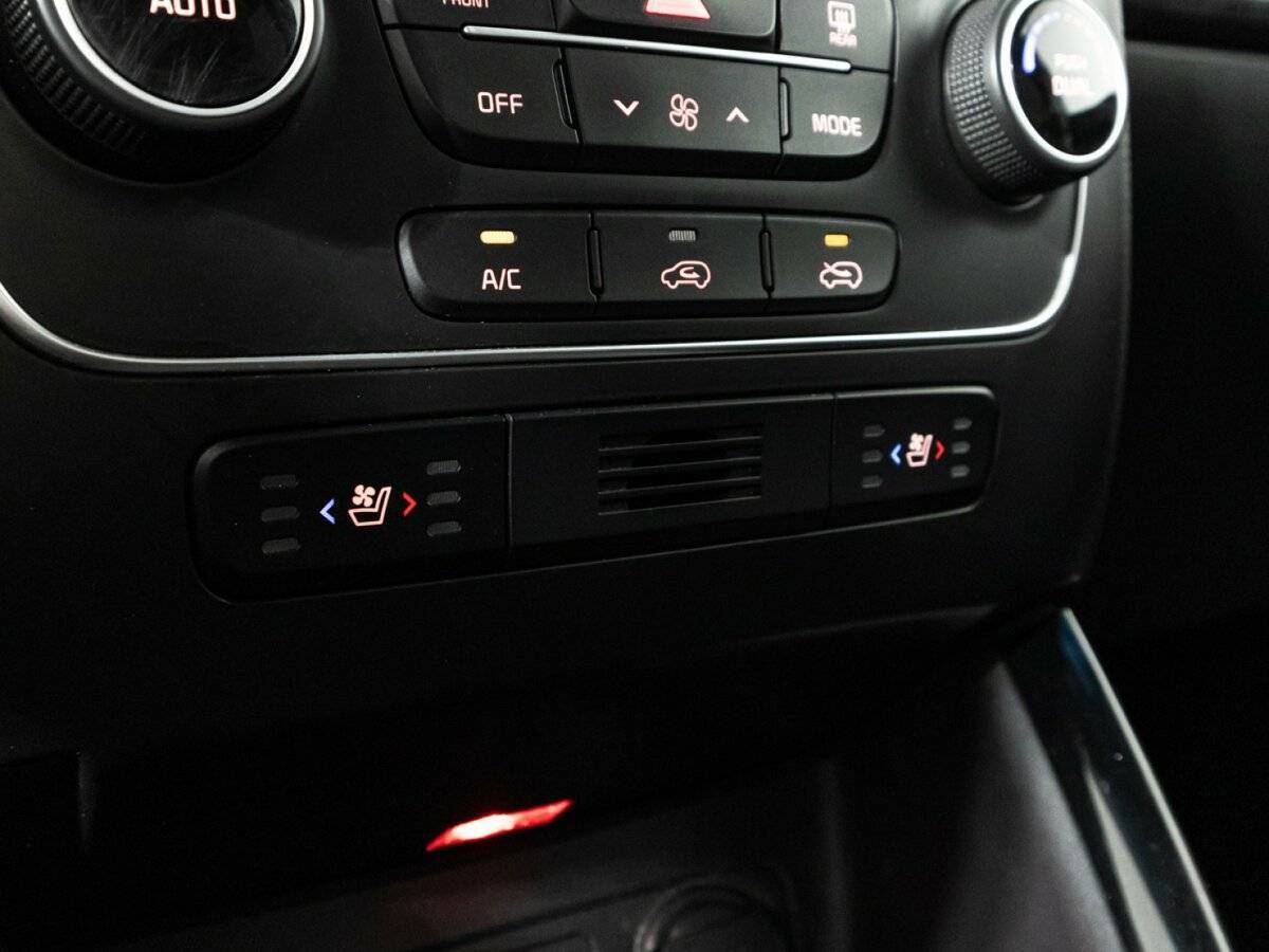 Kia Sorento 2018 года с пробегом. Фото: #17