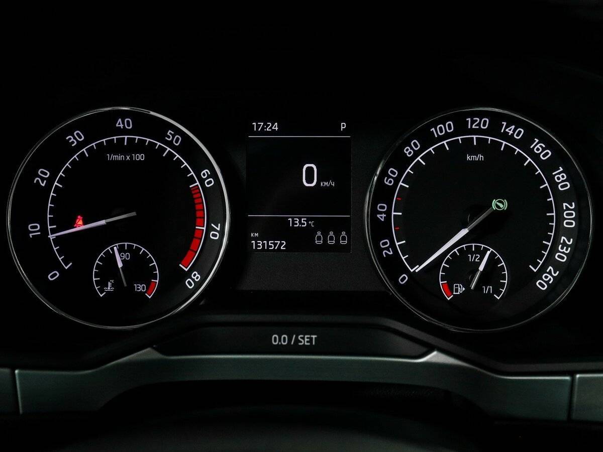 Skoda Superb 2017 года с пробегом. Фото: #7