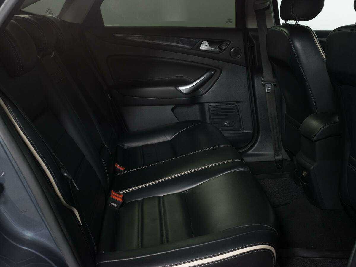 Ford Mondeo 2012 года с пробегом. Фото: #10