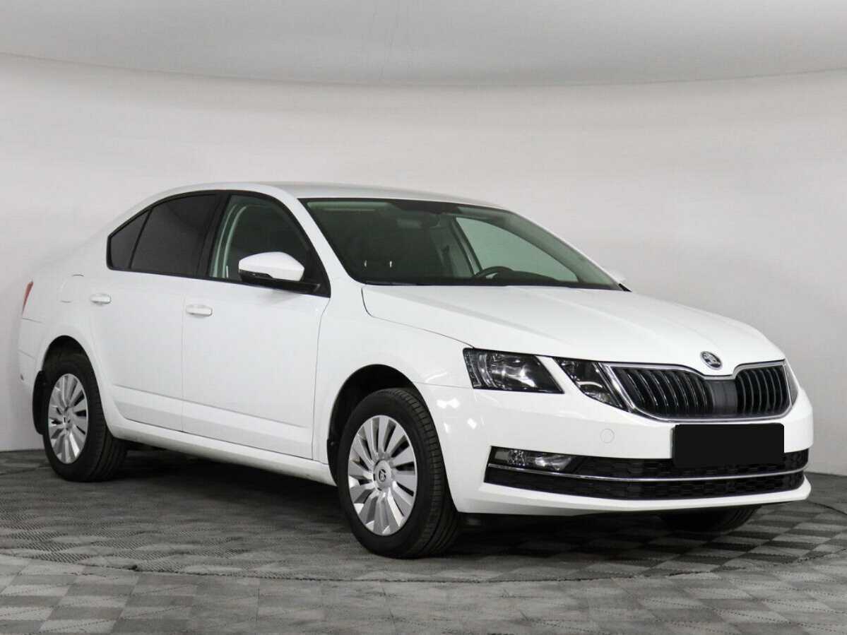 Skoda Octavia 2019 года с пробегом. Фото: #2