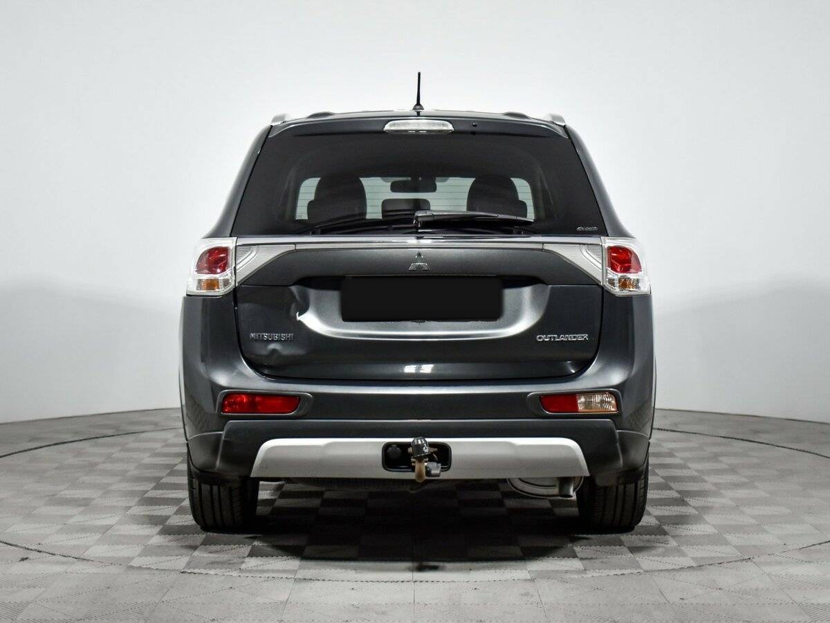 Mitsubishi Outlander 2014 года с пробегом. Фото: #4