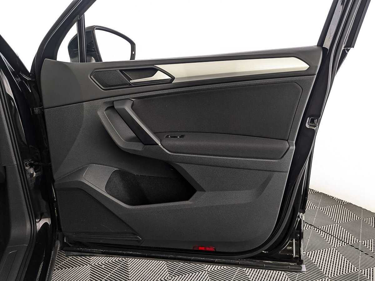 Volkswagen Tiguan 2021 года с пробегом. Фото: #24