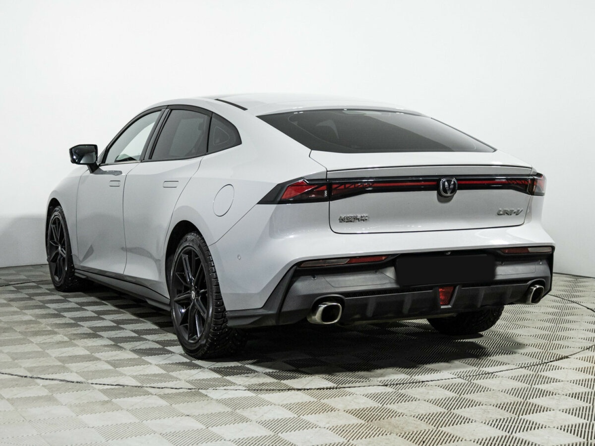 Changan UNI-V 2024 года с пробегом. Фото: #6