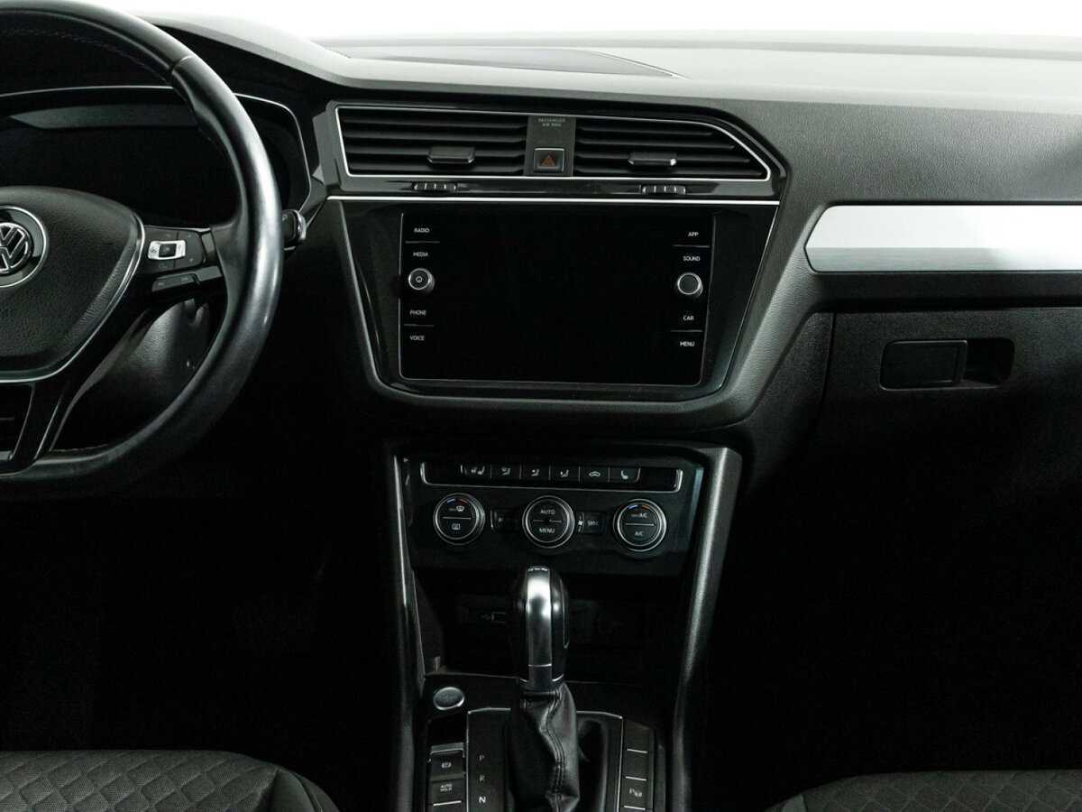 Volkswagen Tiguan 2018 года с пробегом. Фото: #12