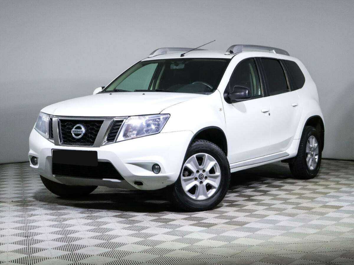 Nissan Terrano 2019 года с пробегом. Посмотреть фото