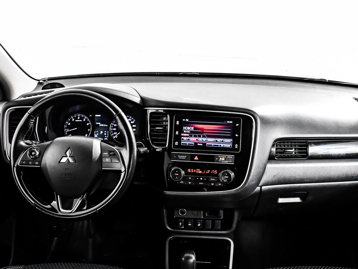 Mitsubishi Outlander 2018 года с пробегом. Фото: #8