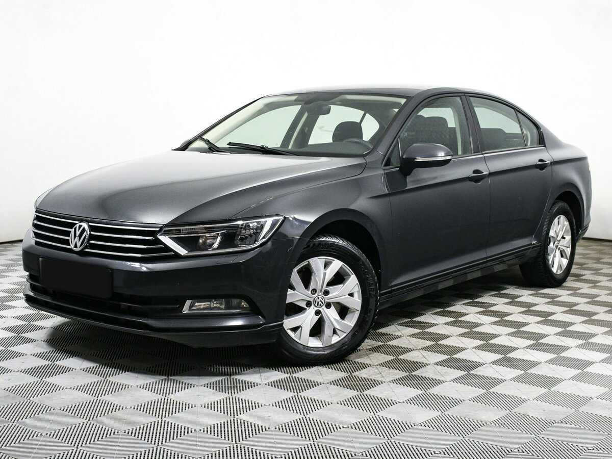 Volkswagen Passat 2017 года с пробегом. Фото: #0