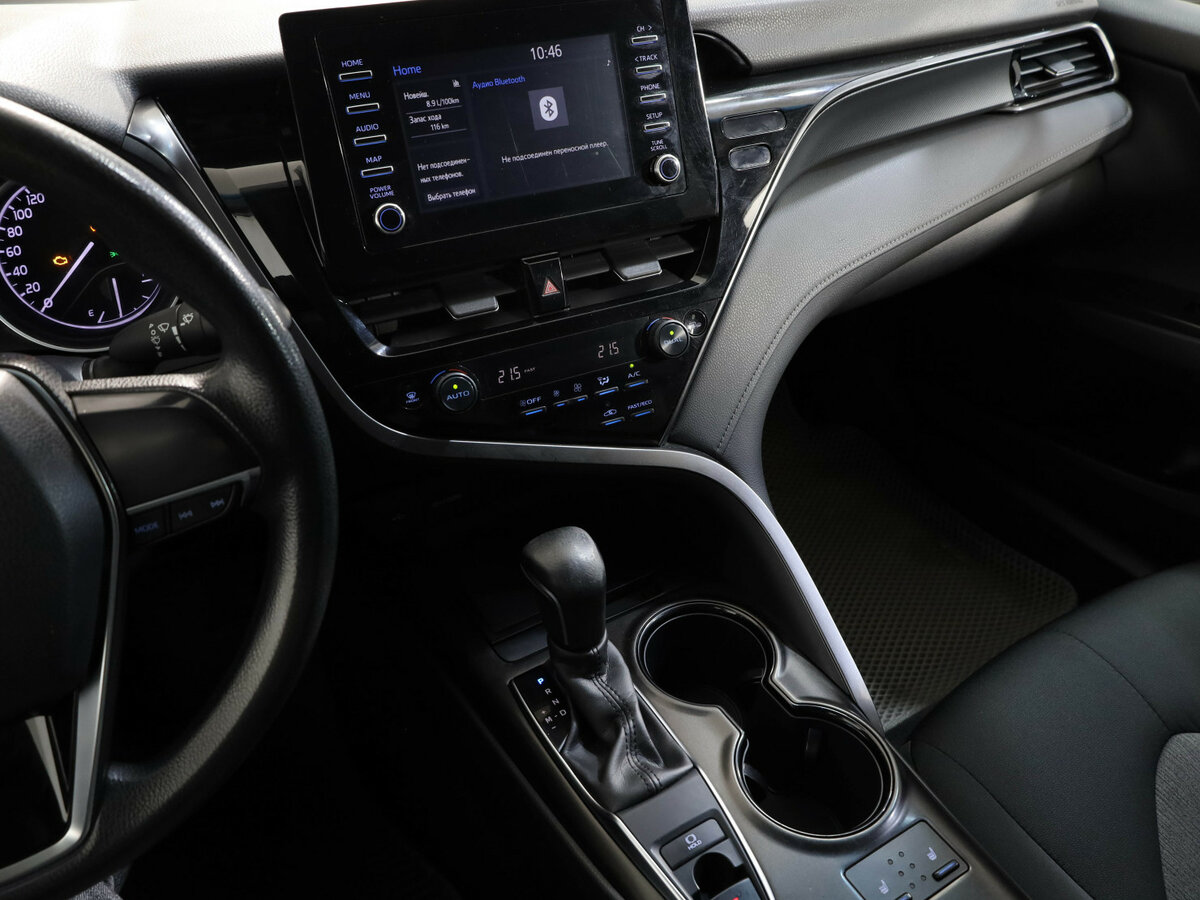 Toyota Camry 2021 года с пробегом. Фото: #13