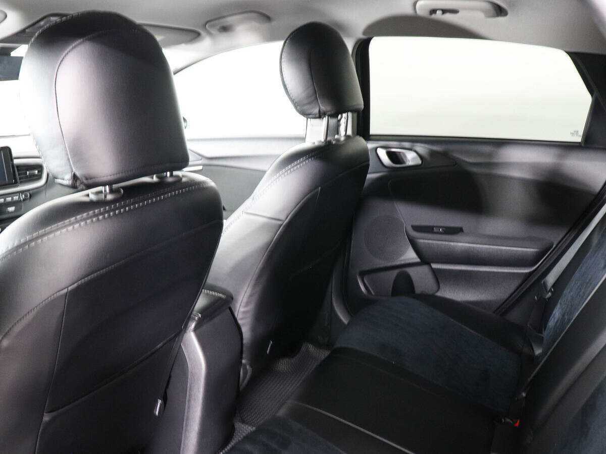 Kia Ceed 2018 года с пробегом. Фото: #11
