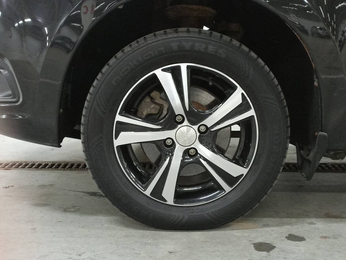 Lada (ВАЗ) Granta 2018 года с пробегом. Фото: #17