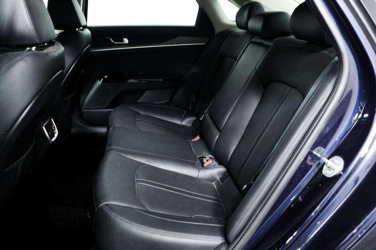 Kia K5 2020 года с пробегом. Фото: #10