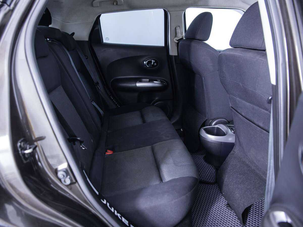 Nissan Juke 2012 года с пробегом. Фото: #17