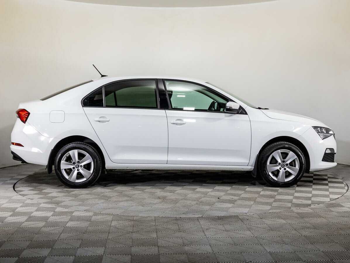 Skoda Rapid 2020 года с пробегом. Фото: #3