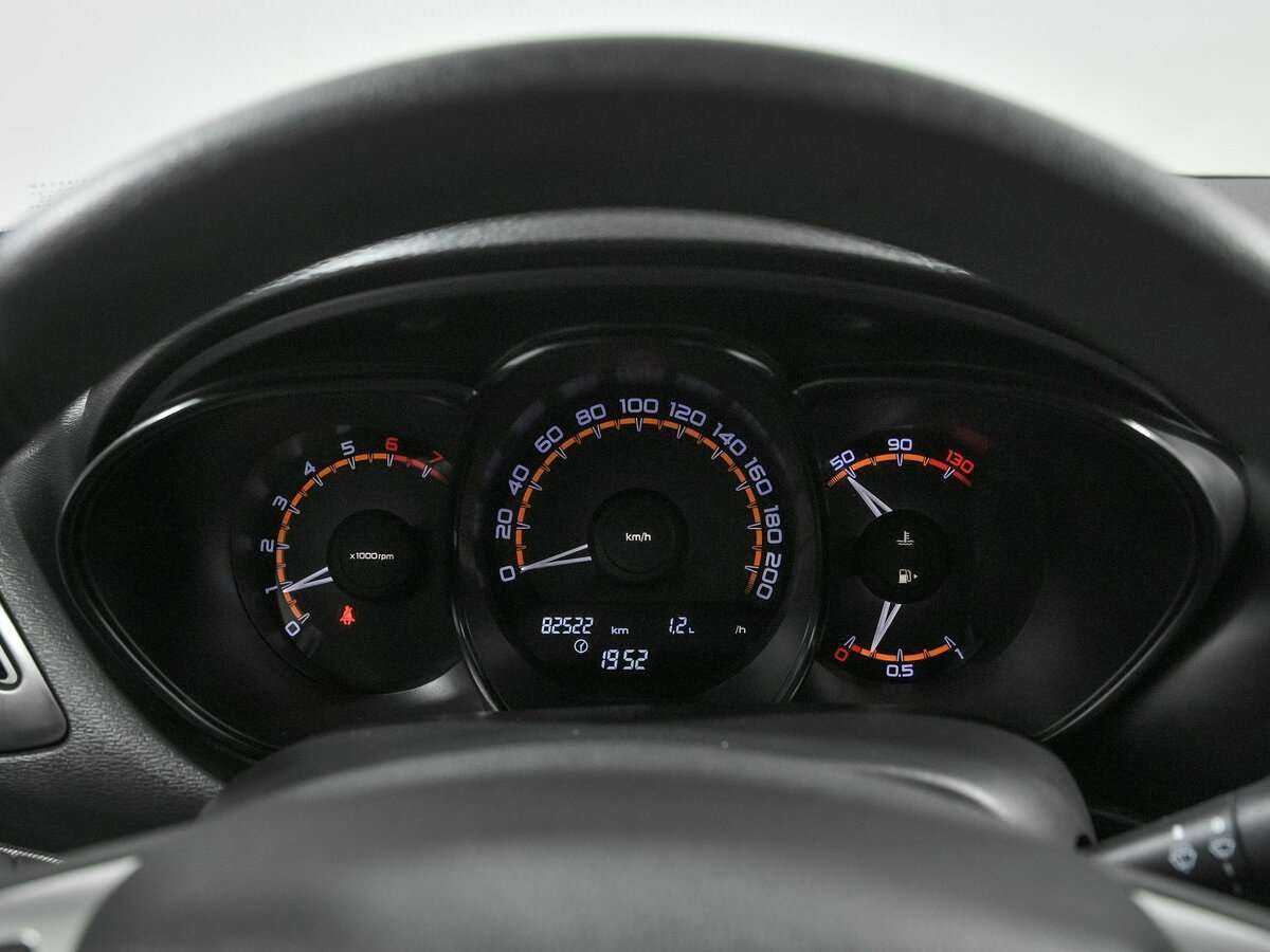 Lada (ВАЗ) Vesta 2018 года с пробегом. Фото: #7