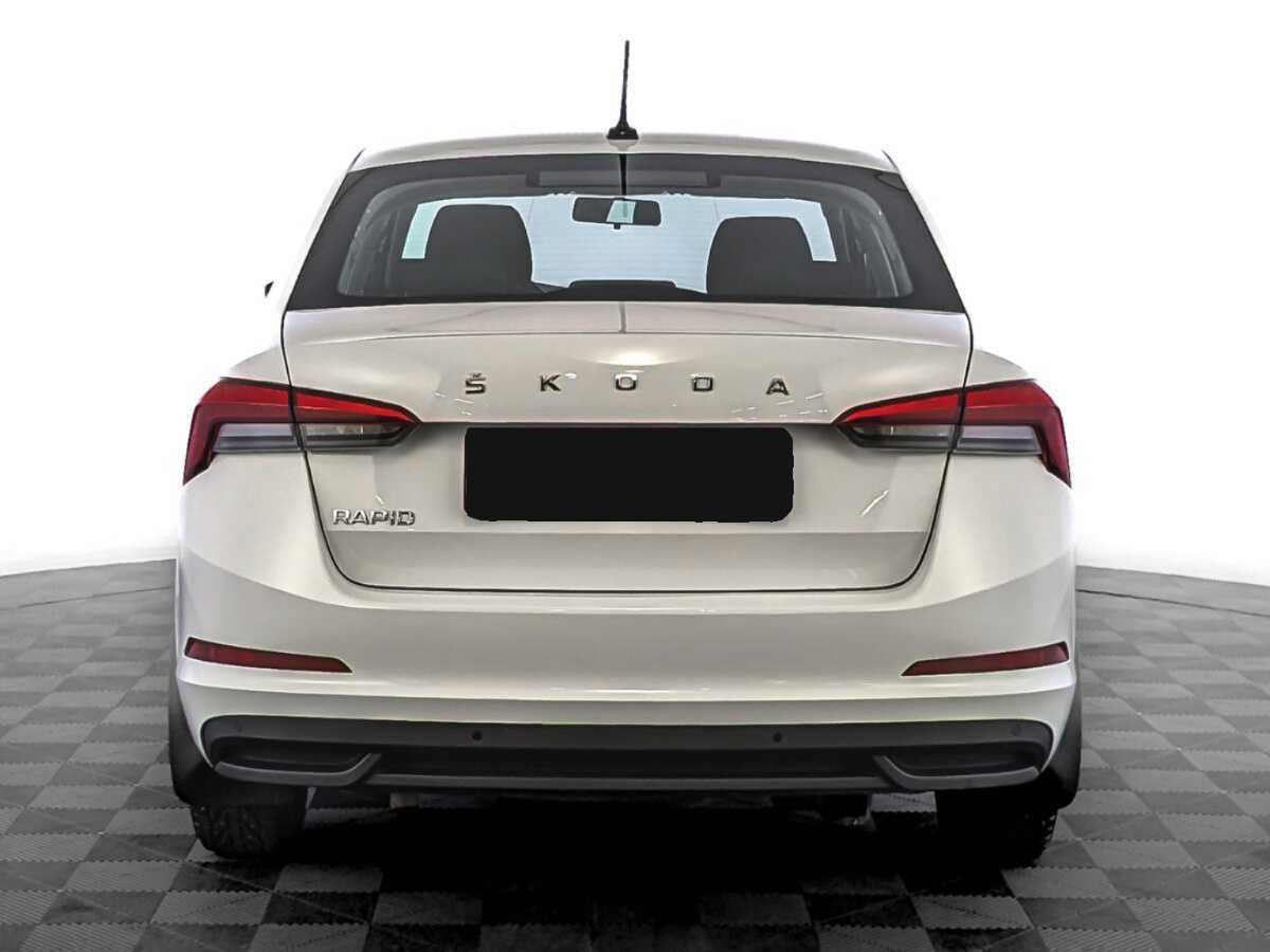Skoda Rapid 2021 года с пробегом. Фото: #5