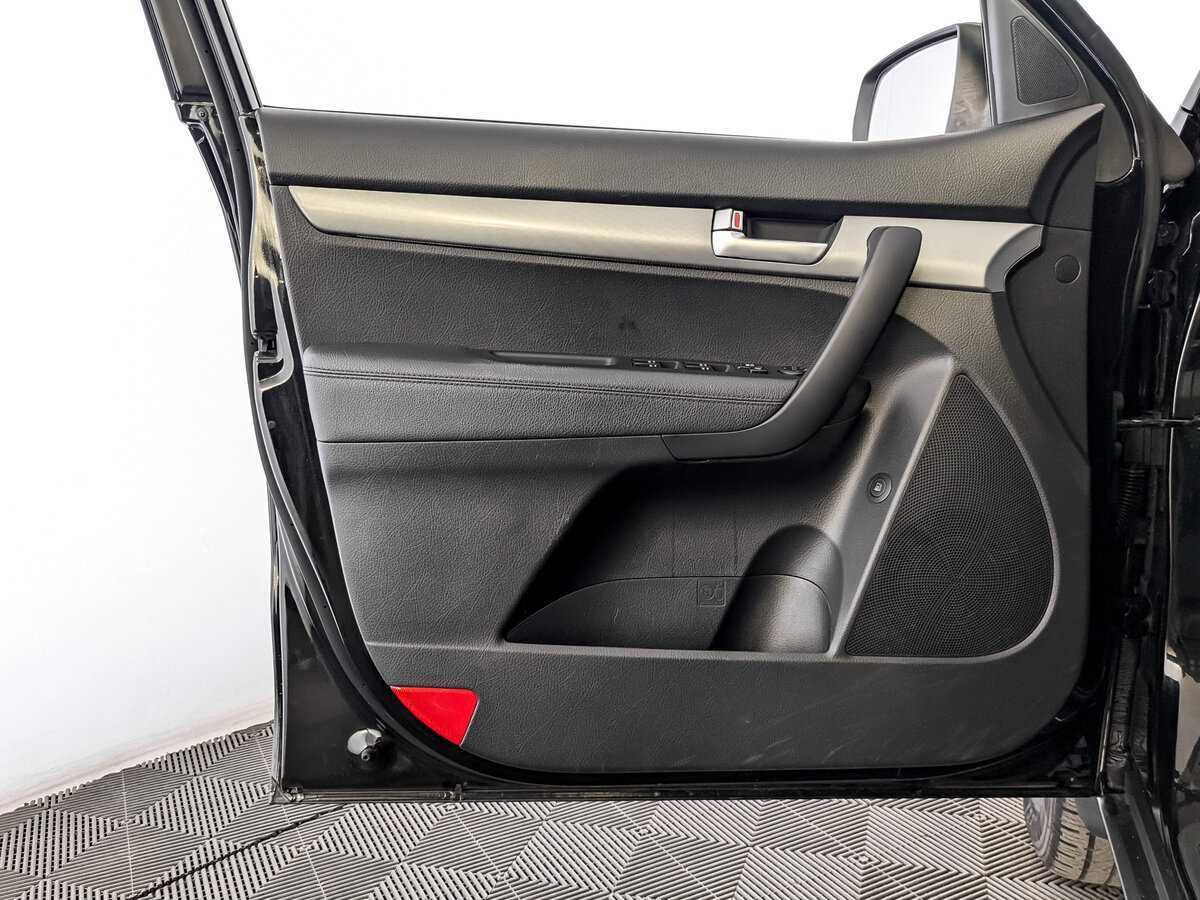 Kia Sorento 2015 года с пробегом. Фото: #18