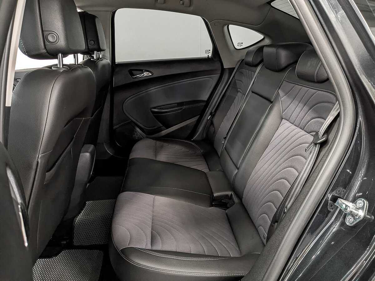 Opel Astra 2014 года с пробегом. Фото: #15