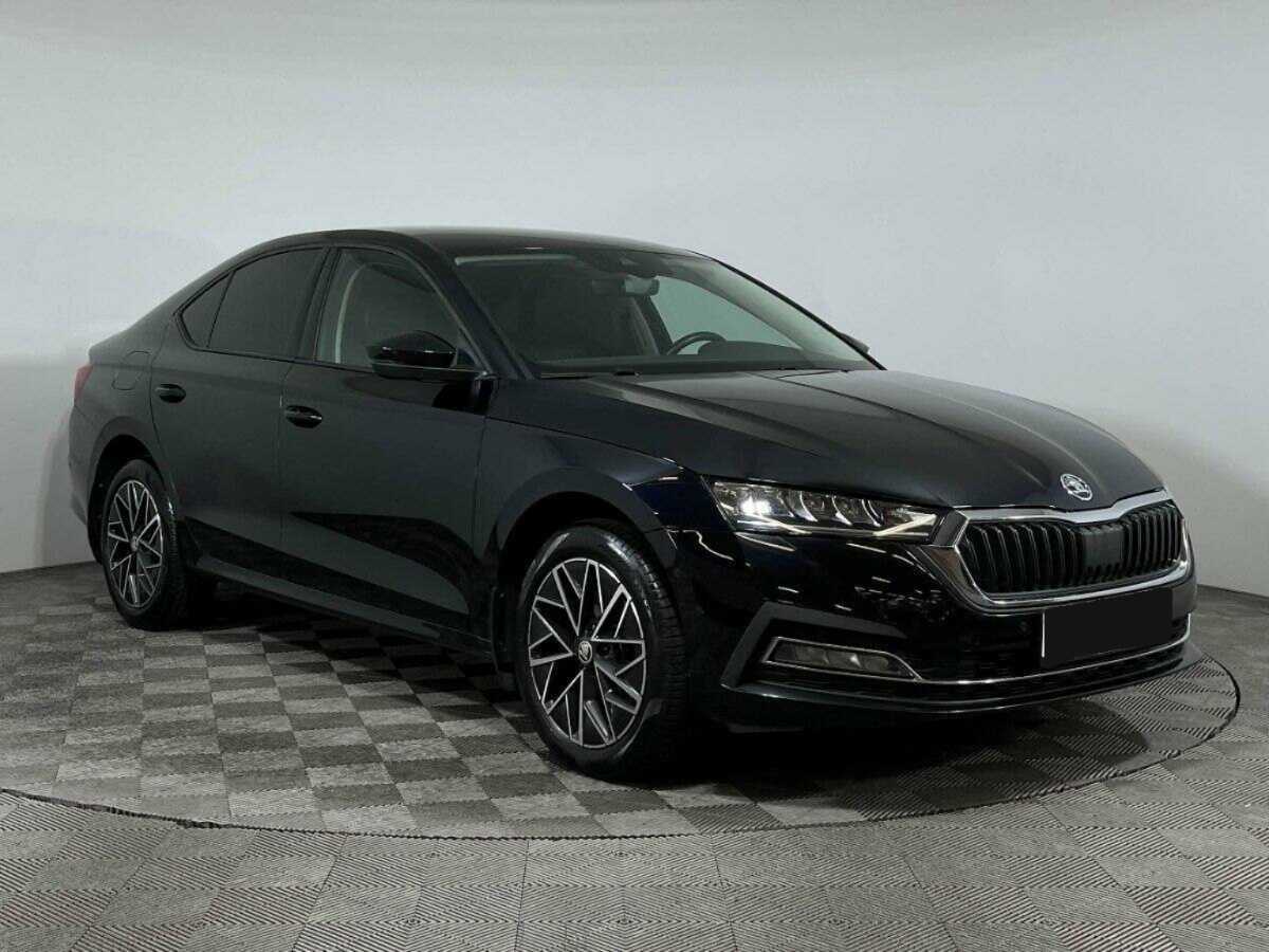 Skoda Octavia 2021 года с пробегом. Фото: #2