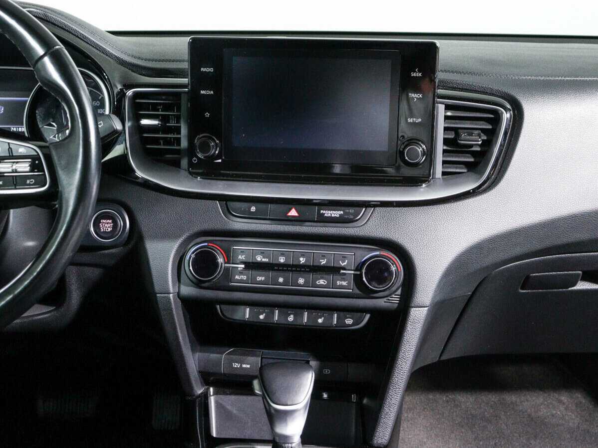 Kia Ceed 2021 года с пробегом. Фото: #12