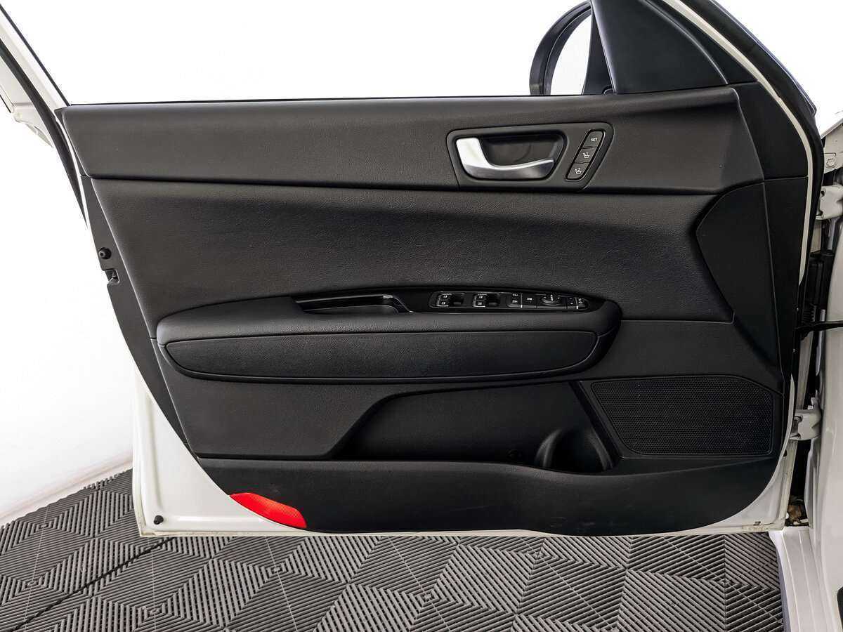 Kia Optima 2020 года с пробегом. Фото: #17