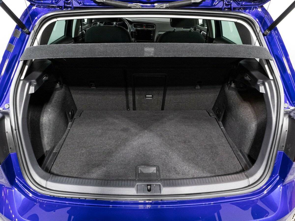 Volkswagen Golf 2018 года с пробегом. Фото: #14