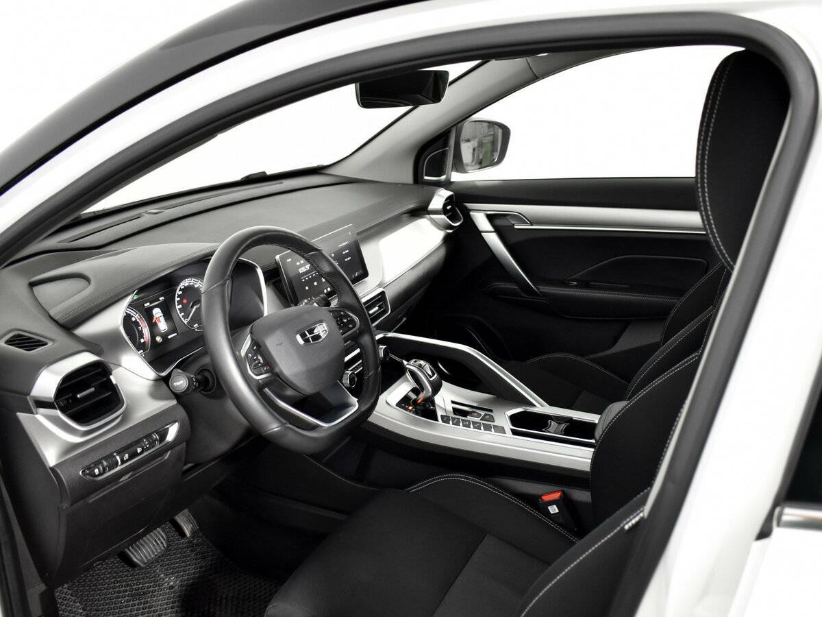 Geely Coolray 2021 года с пробегом. Фото: #8