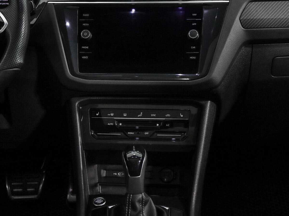 Volkswagen Tiguan 2021 года с пробегом. Фото: #10