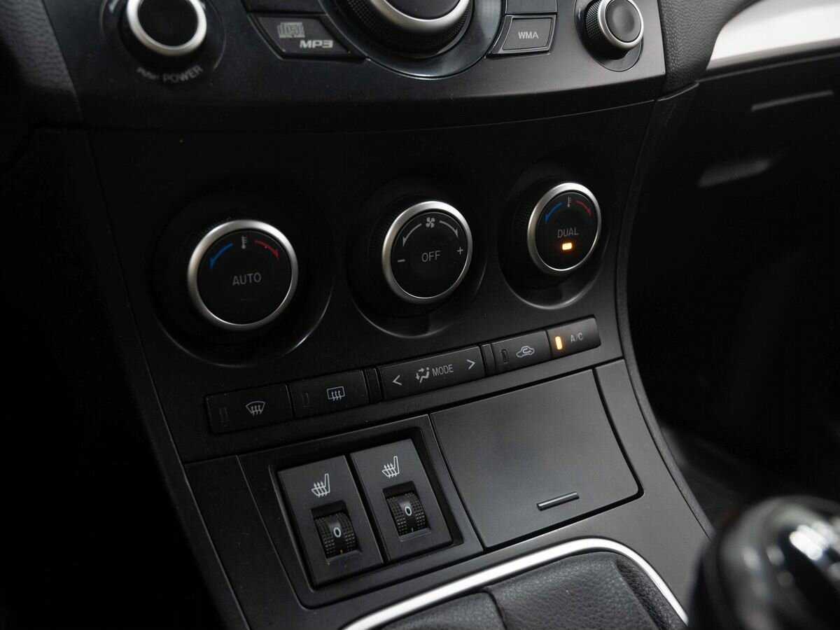 Mazda 3 2012 года с пробегом. Фото: #21