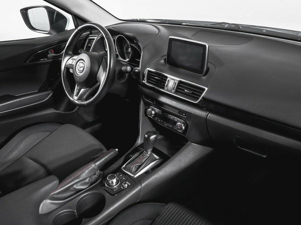 Mazda 3 2016 года с пробегом. Фото: #8