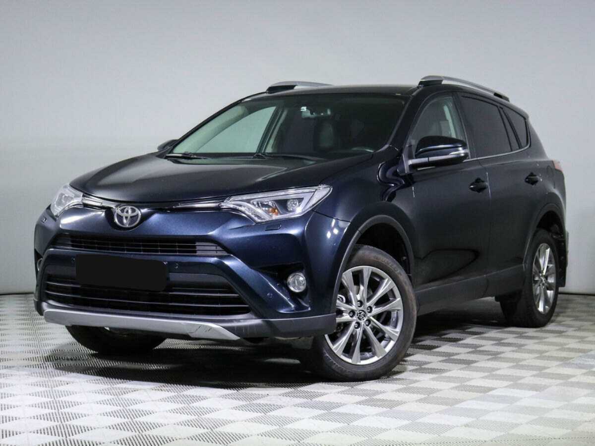 Toyota RAV4 2017 года с пробегом. Посмотреть фото