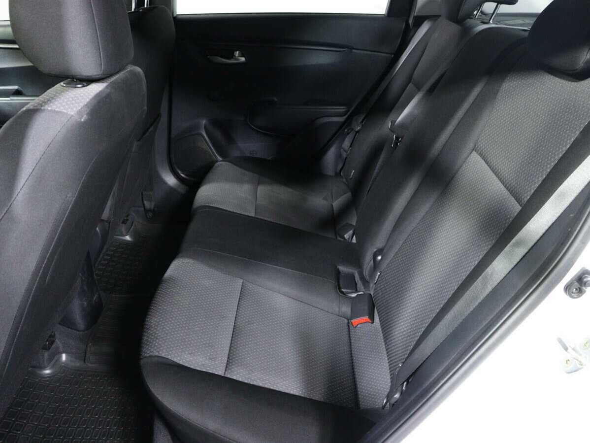 Kia Rio 2021 года с пробегом. Фото: #9