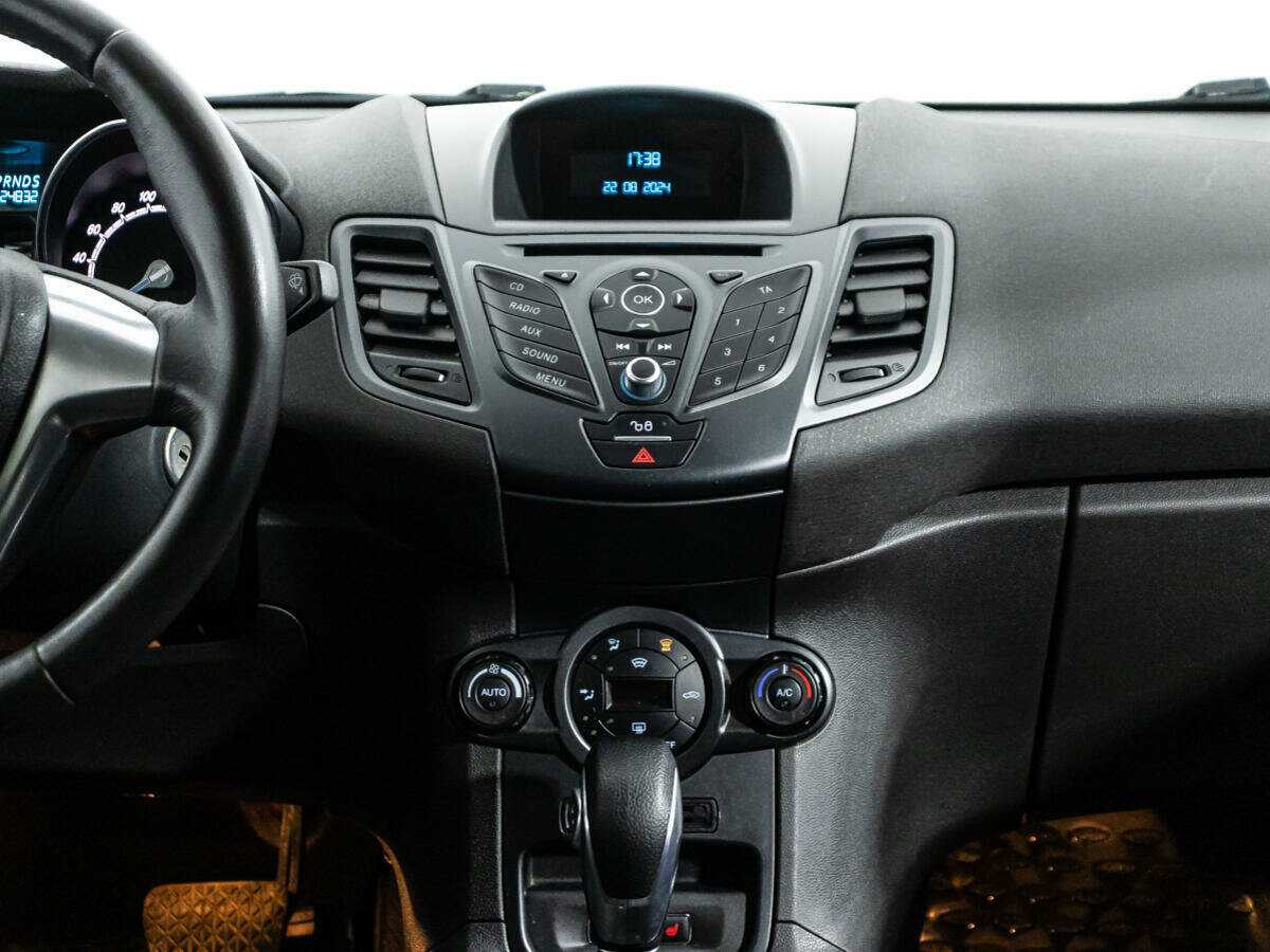 Ford Fiesta 2016 года с пробегом. Фото: #13