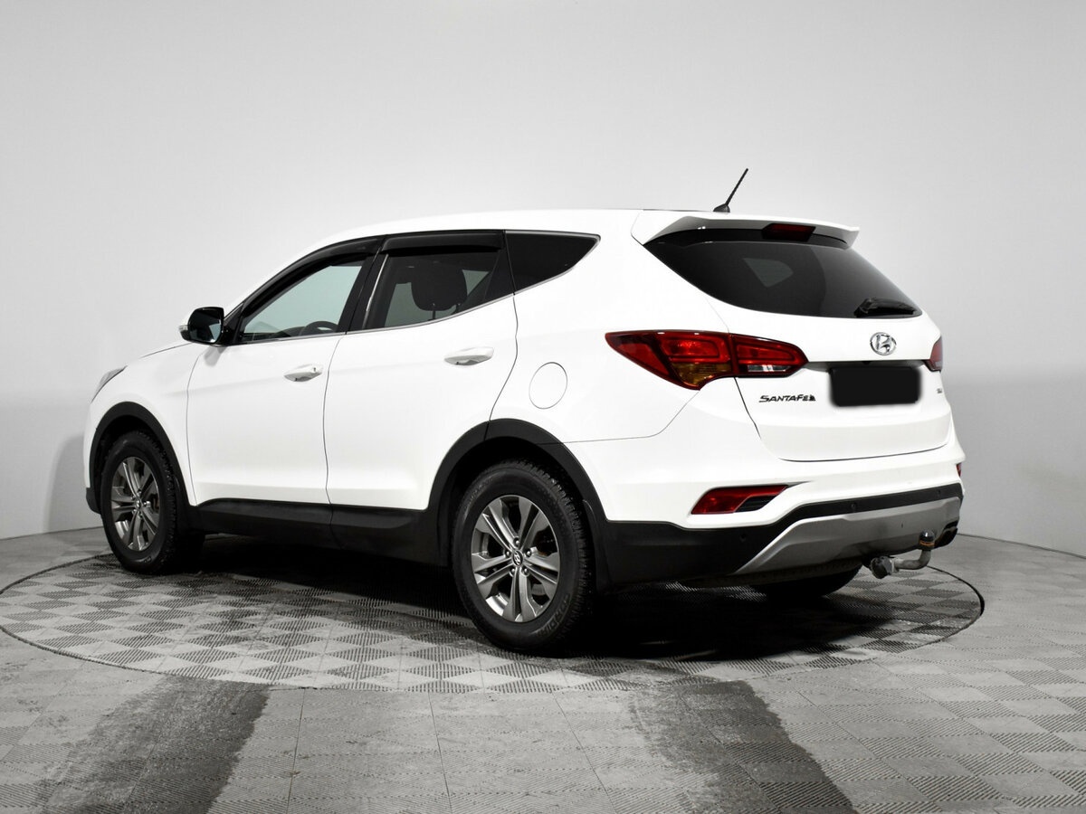 Hyundai Santa Fe 2015 года с пробегом. Фото: #5