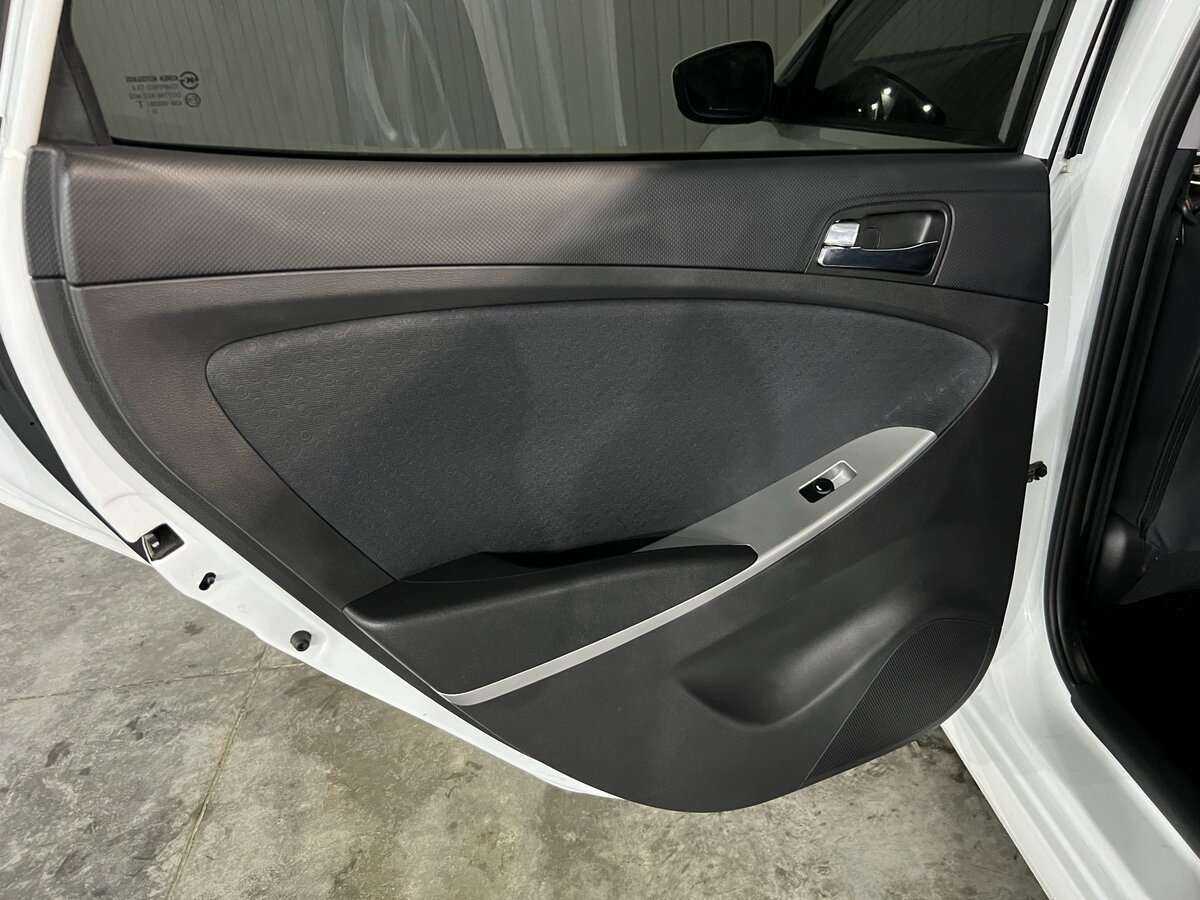 Hyundai Solaris 2014 года с пробегом. Фото: #12