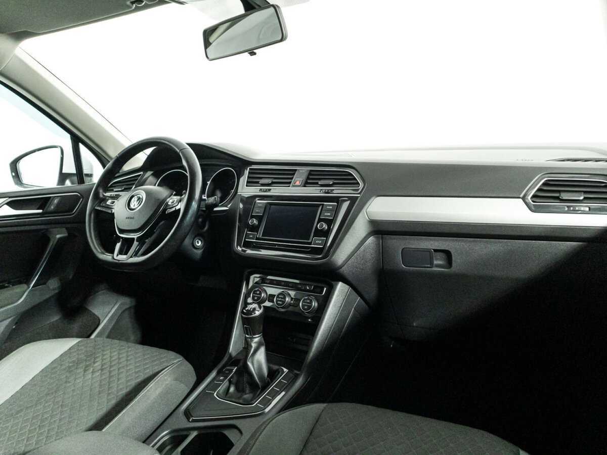 Volkswagen Tiguan 2018 года с пробегом. Фото: #8