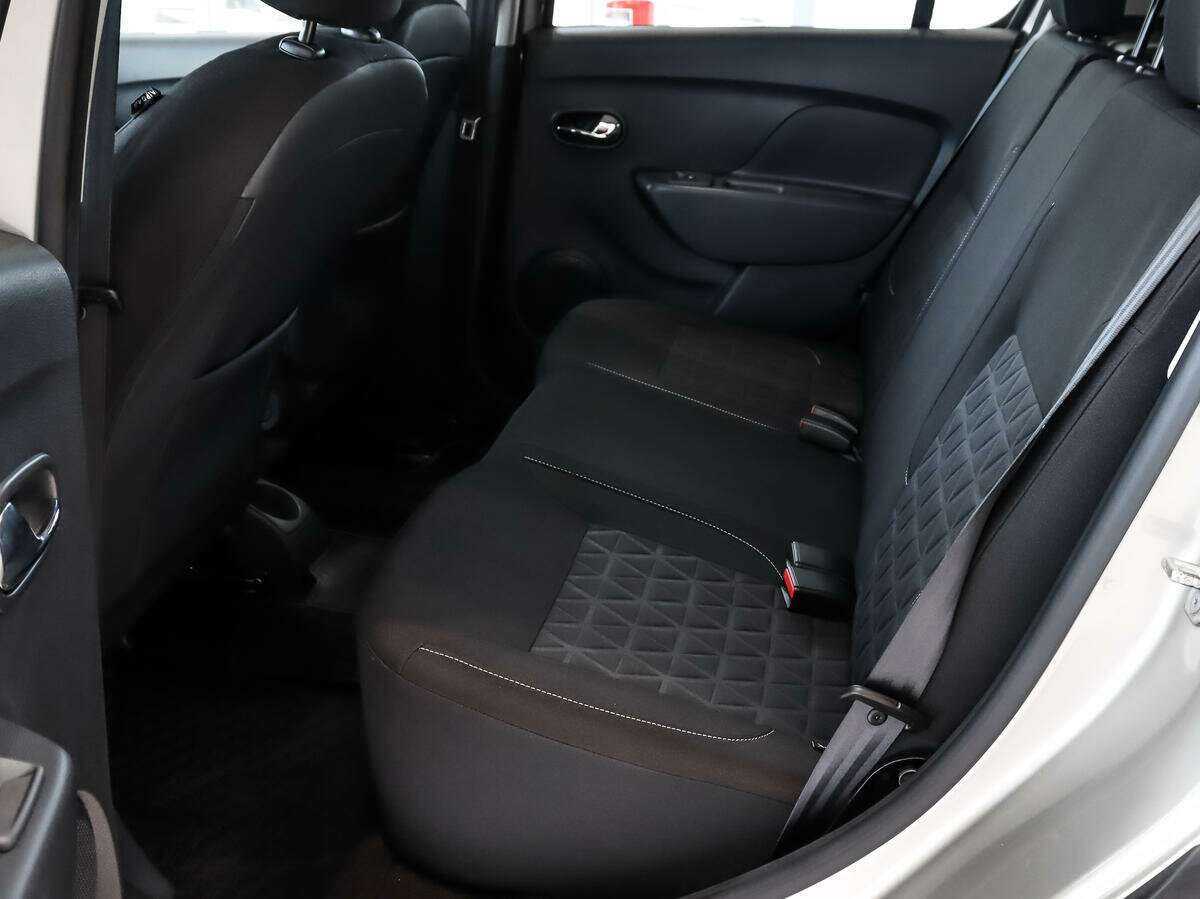 Renault Sandero 2017 года с пробегом. Фото: #9