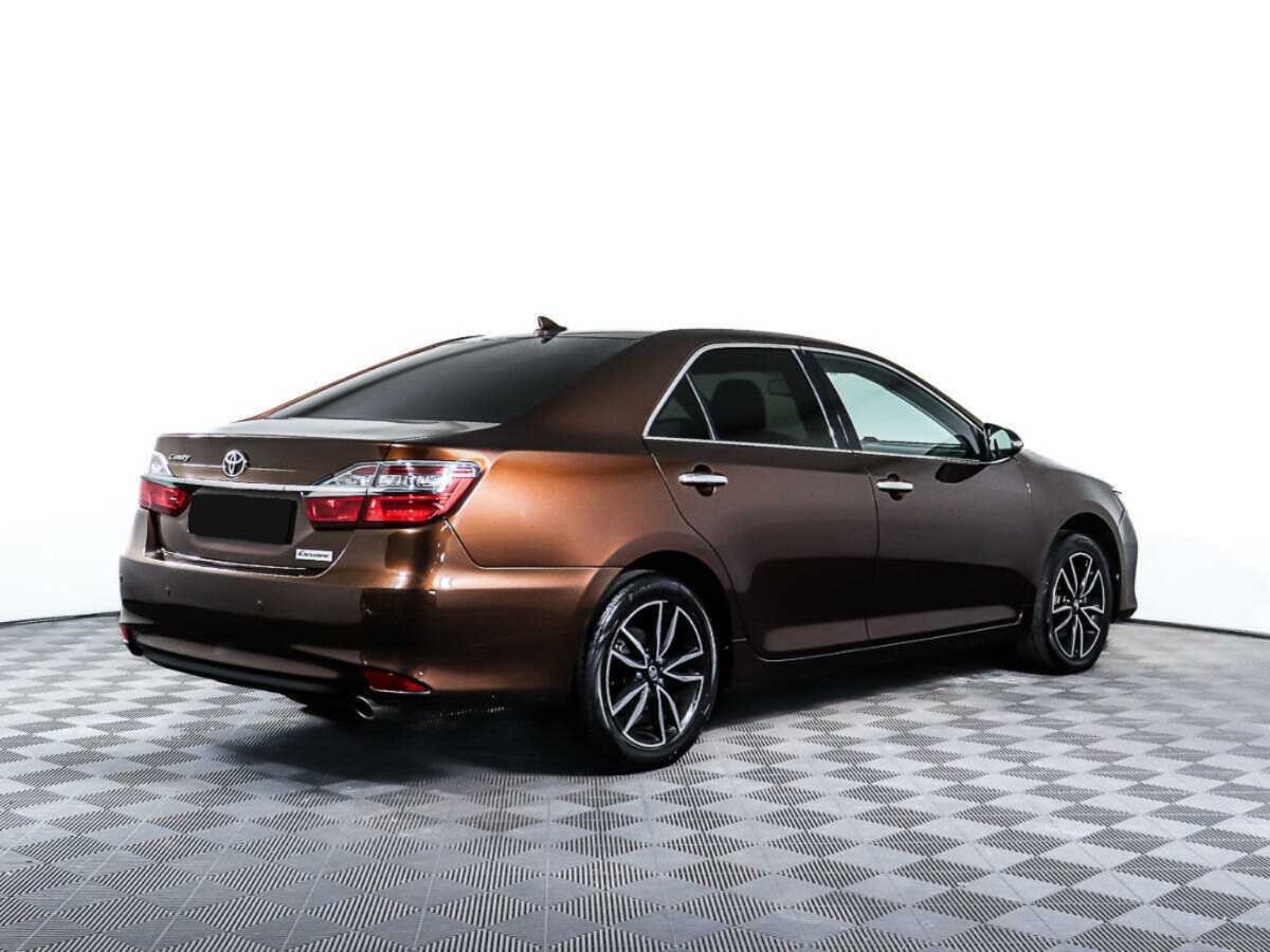 Toyota Camry 2017 года с пробегом. Фото: #4