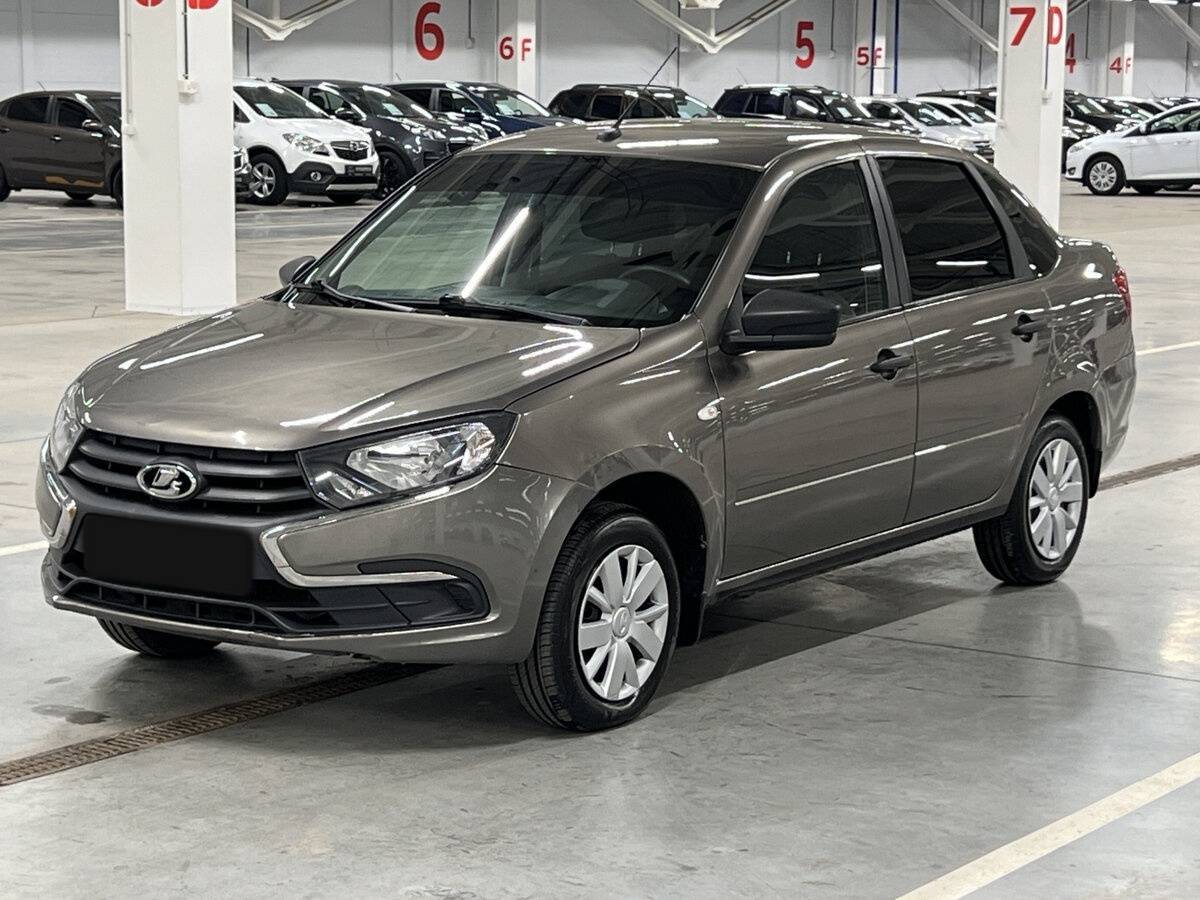 Lada (ВАЗ) Granta 2021 года с пробегом. Посмотреть фото