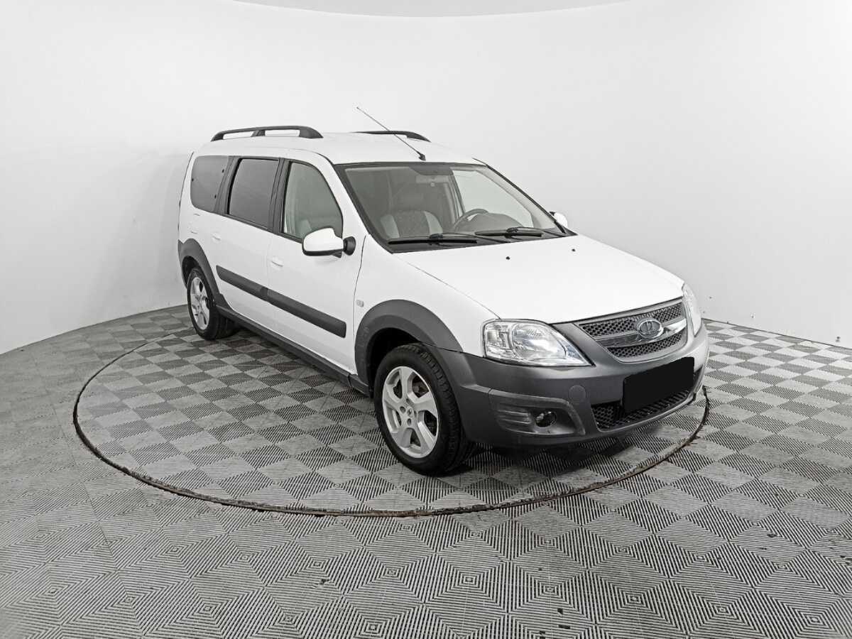 Lada (ВАЗ) Largus 2020 года с пробегом. Фото: #2