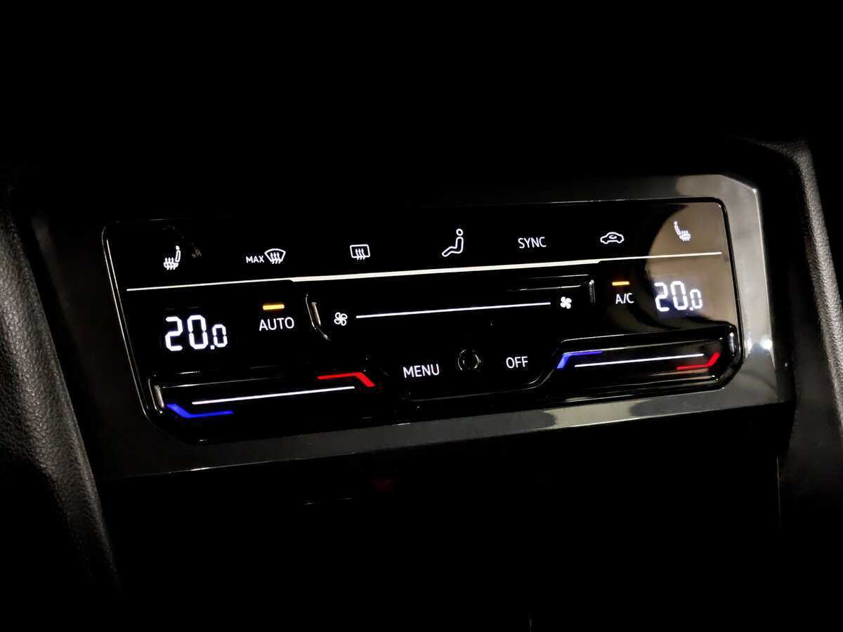 Volkswagen Tiguan 2021 года с пробегом. Фото: #24