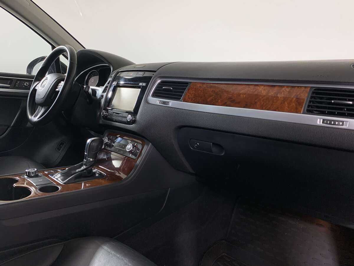 Volkswagen Touareg 2012 года с пробегом. Фото: #11