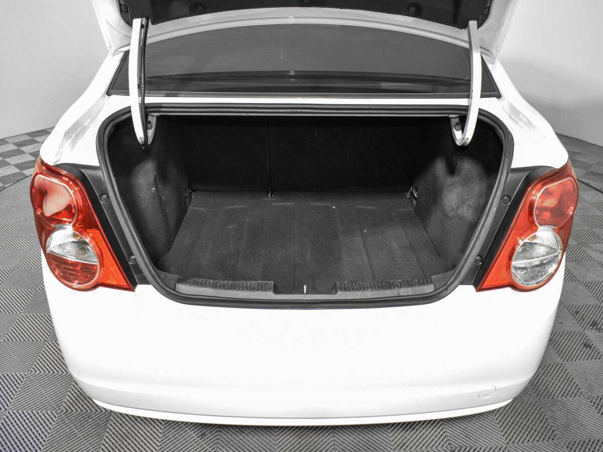 Chevrolet Aveo 2014 года с пробегом. Фото: #14