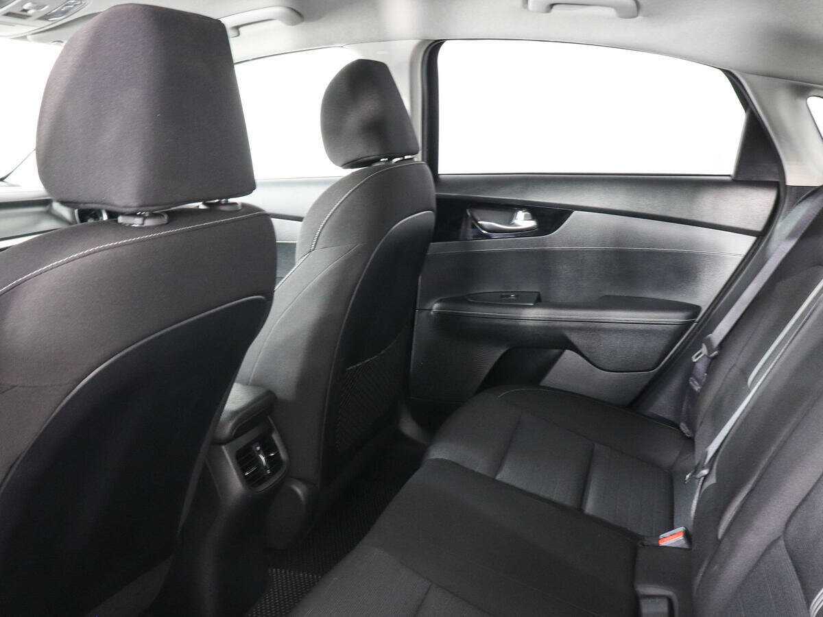 Kia Cerato 2018 года с пробегом. Фото: #11