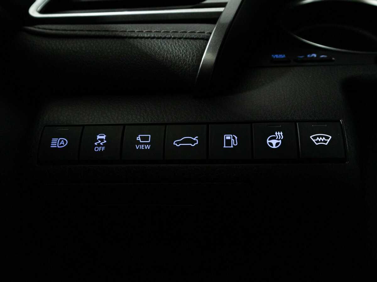 Toyota Camry 2018 года с пробегом. Фото: #24