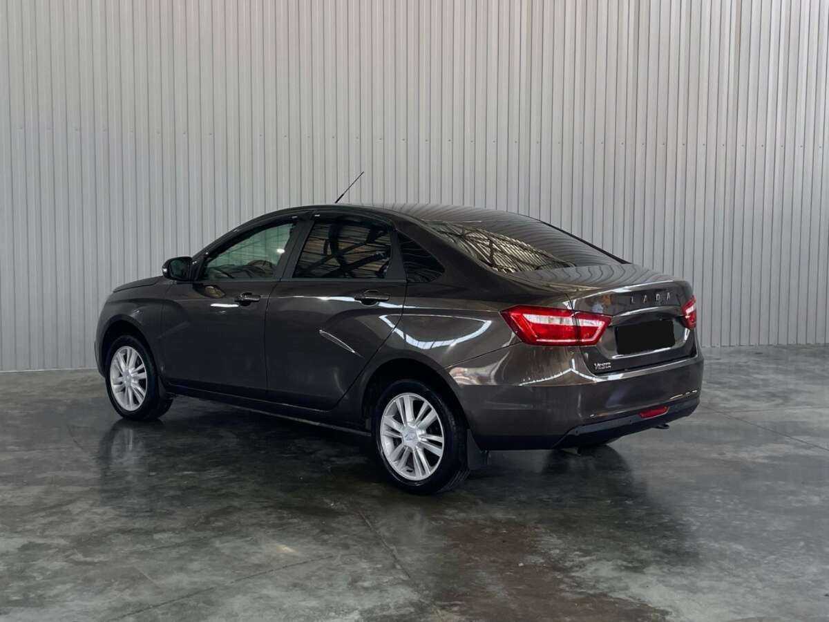 Lada (ВАЗ) Vesta 2018 года с пробегом. Фото: #6
